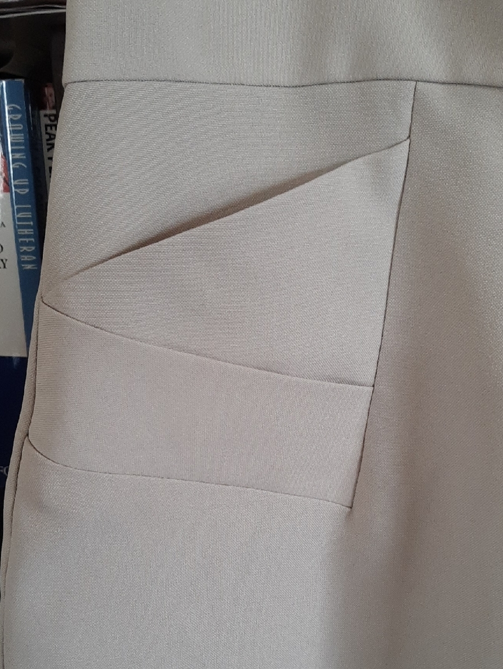 Dorothy Perkins Sleeveless Tan Sheath Dress Sz 10 NWT - Picture 4 of 9